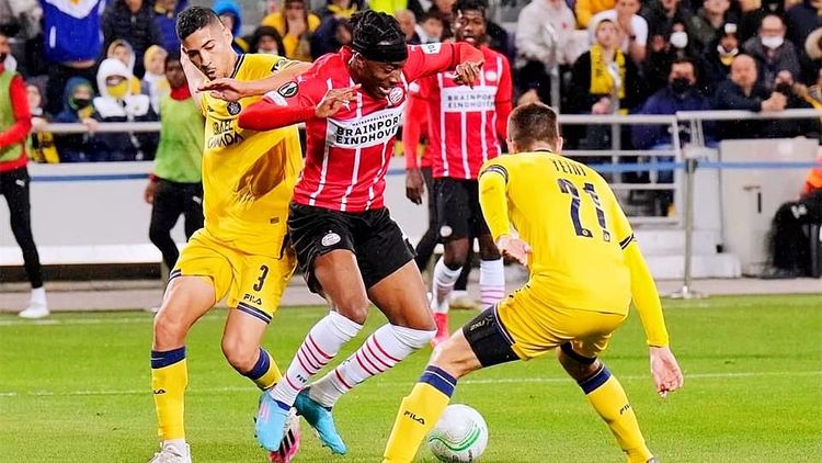 铺就了坚实 铺就了坚实