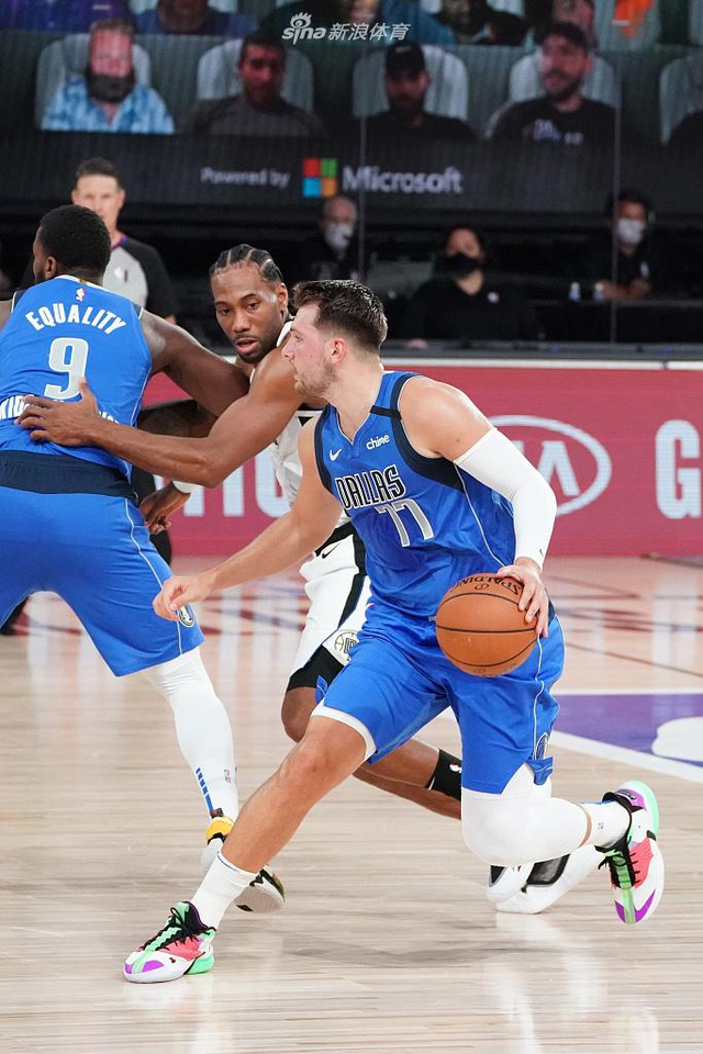 稳了脚跟 稳了脚跟