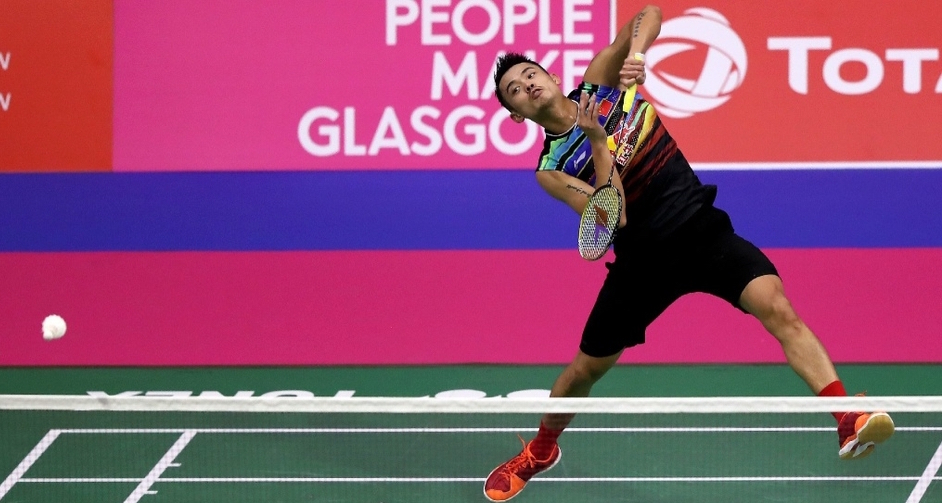 中场传导球 中场传导球