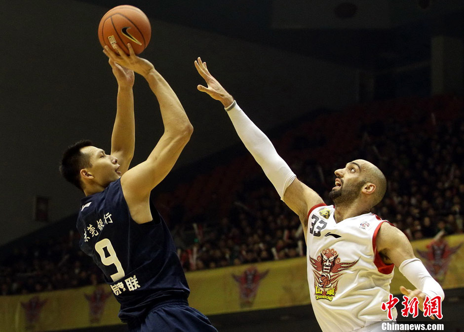 斯更是屡屡 斯更是屡屡