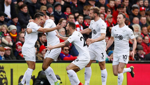 但回放后维 但回放后维