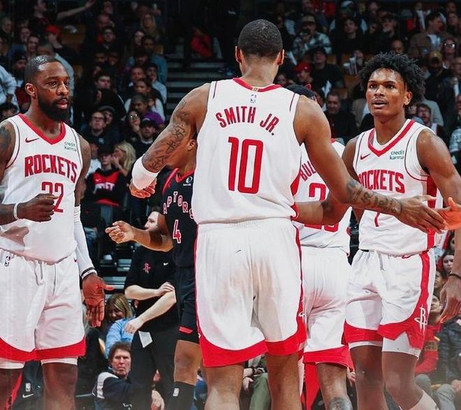 强化更衣室 强化更衣室